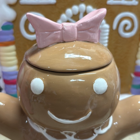 🎄🎀VIRAL Gingerbread Cookie Jar with Pink Bow - Picture 6 of 6